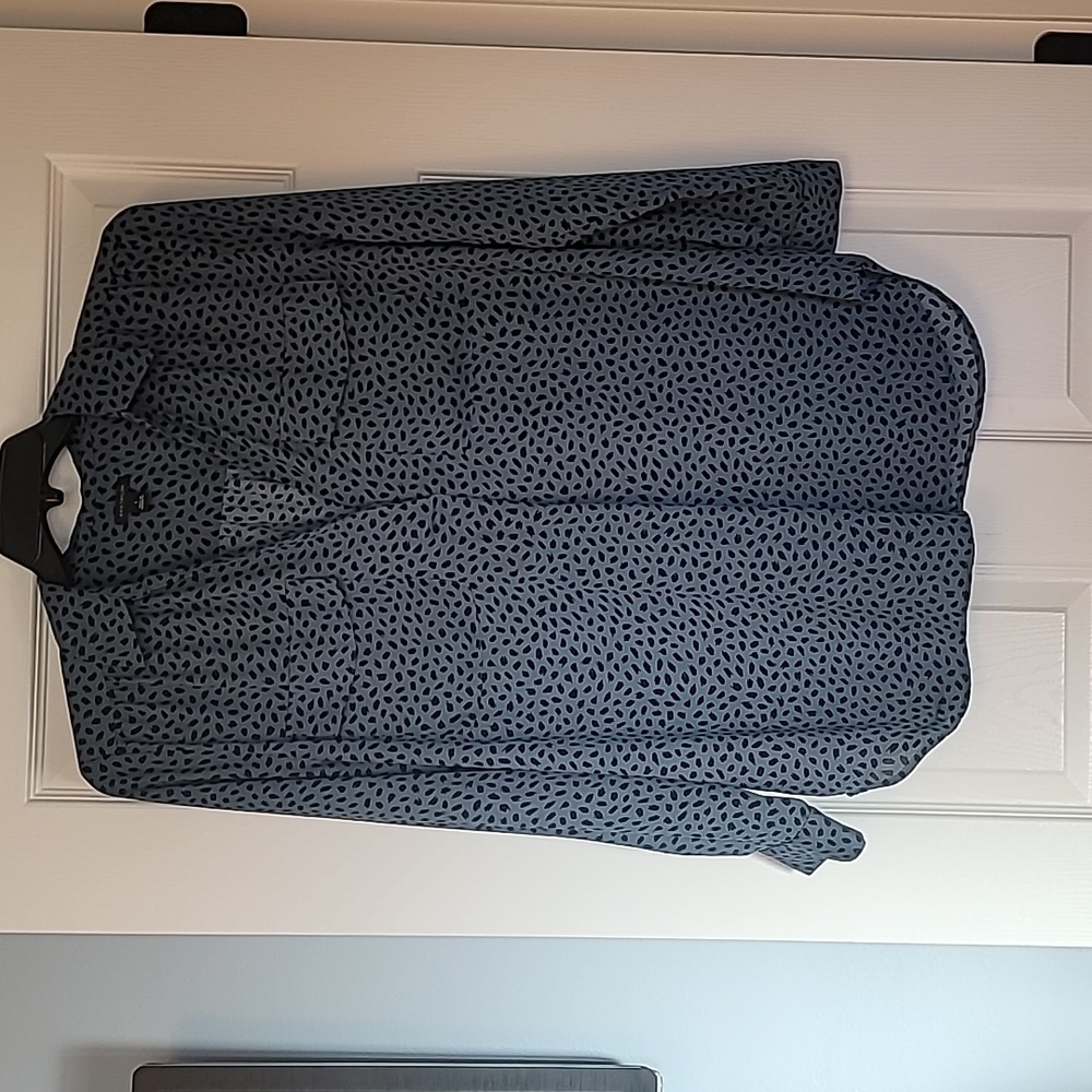 Ann Taylor navy and blue patterned blouse, size L